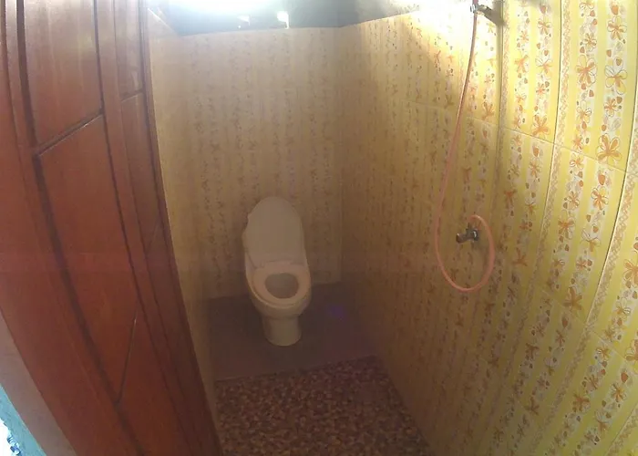 Privatunterkunft & Restaurant Segara
